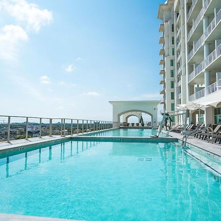 Apartmán Sea It All Infinity Pool Ocean Views Steps From The Beach - A Perfect Romantic Getaway Galveston Exteriér fotografie