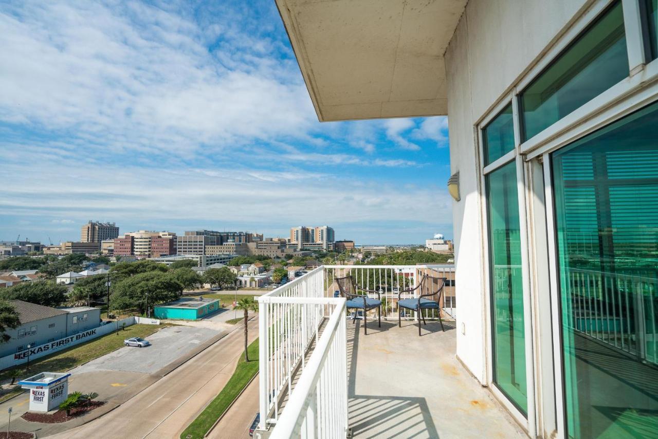 Apartmán Sea It All Infinity Pool Ocean Views Steps From The Beach - A Perfect Romantic Getaway Galveston Exteriér fotografie